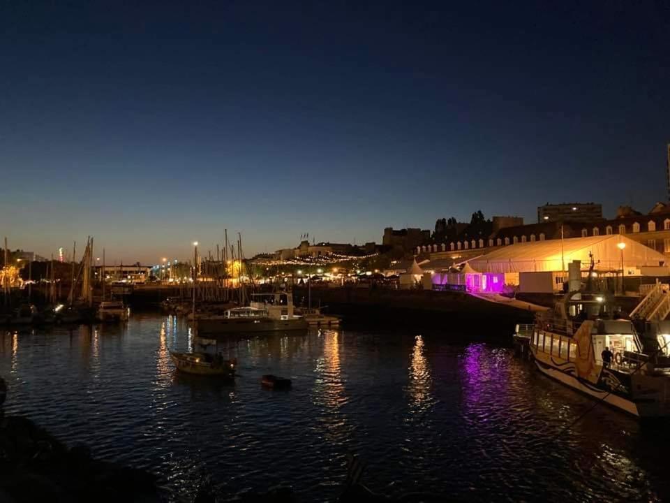 Gite Vedette Hollandaise Лорьян Экстерьер фото